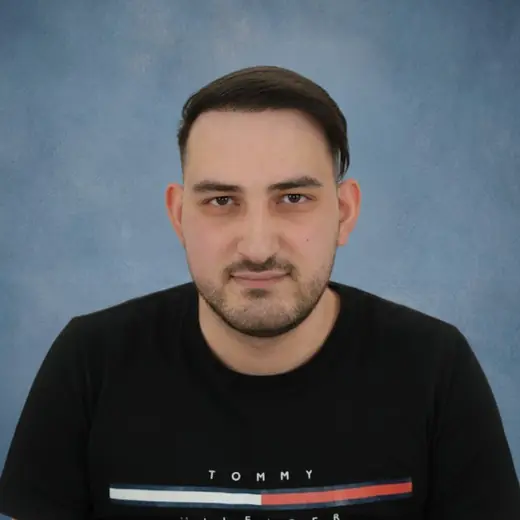 Na haartransplantatie, Ferhan Ozer