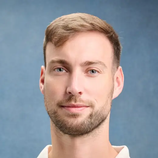 Na haartransplantatie, Tim Tamming